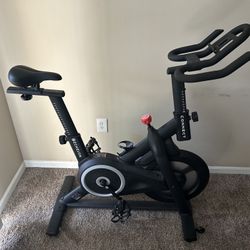 Exercise Bike * Echelon *