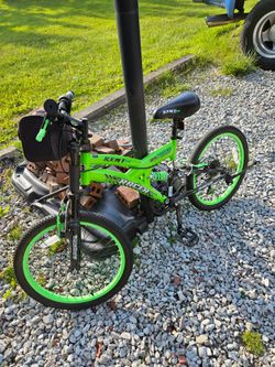 Boys kent 20 dual shocks bicycle