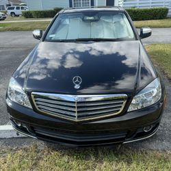 2009 Mercedes-Benz C-Class