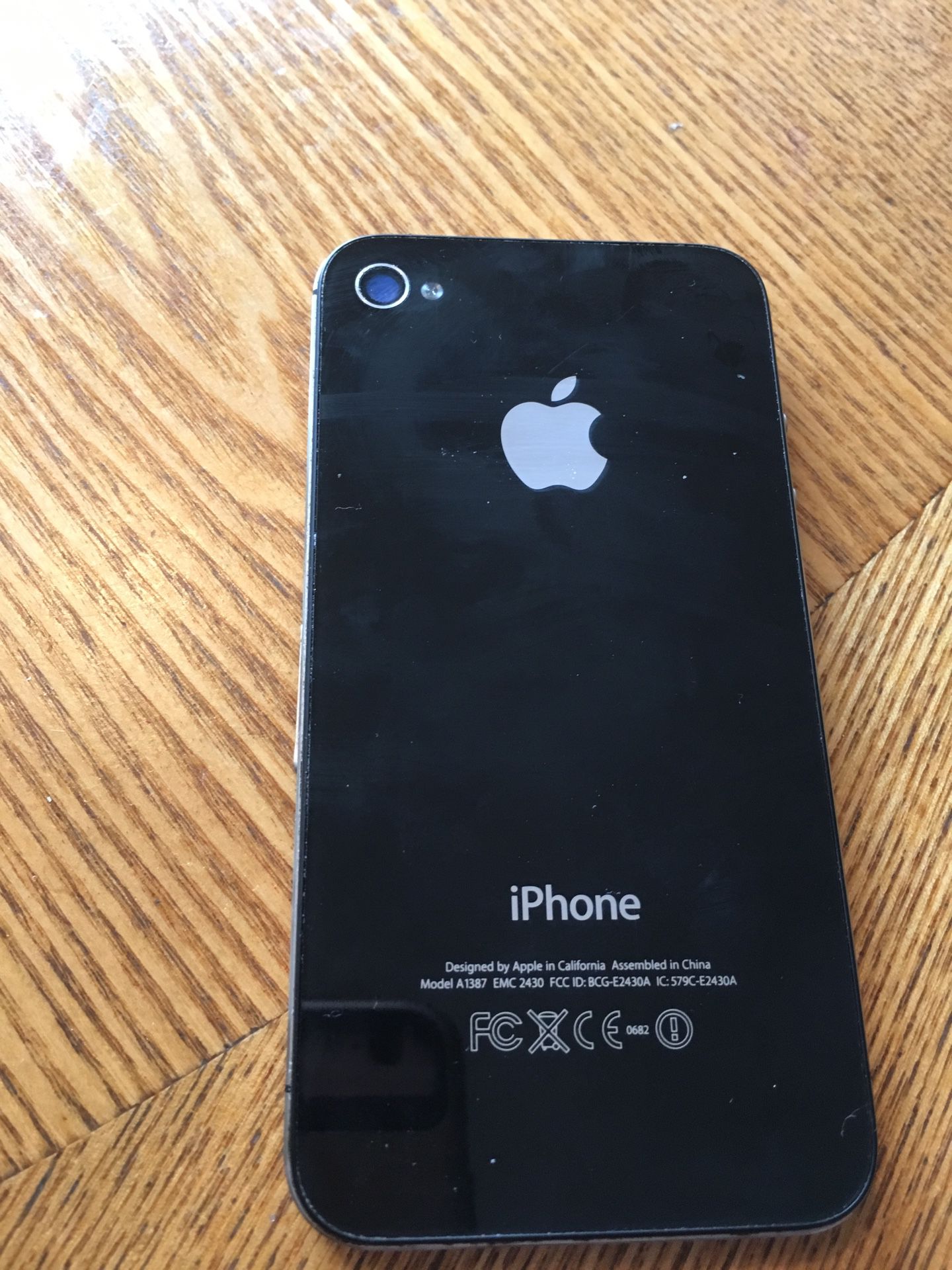 iPhone 4s Unlocked Brand New Condition