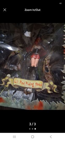 Lil' Red Riding Hood Action Figure Set