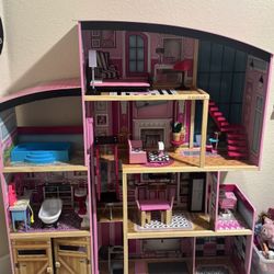 Barbie’s House 