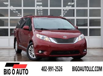 2012 Toyota Sienna