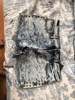 Brand new with tags Women’s Jean shorts size waist 30