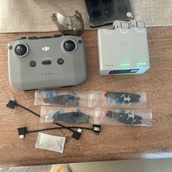 DJI Mini 3 Drone Battery Pack And Accessories 