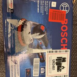 BOSCH GEX18V-5B15 18V Brushless 5 In. Random Orbit Sander Kit with (1) CORE18V 4 Ah Advanced Power Battery 