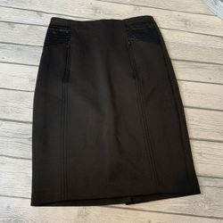 Black Stretchable Pencil Skirt Back Zipper Comfort 5” Slit for Women Size 3/4 or M New Condition