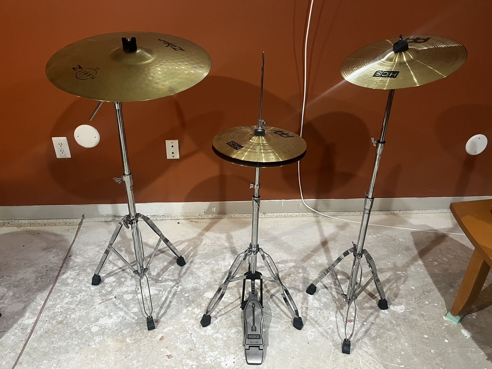 Used Acoustic Drum Set