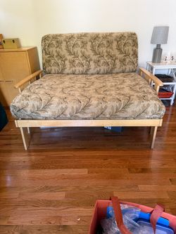 Queen Size Futon