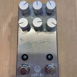 Walrus Audio ARP-87 Delay 