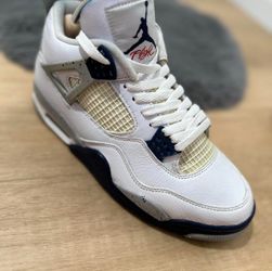 Jordan 4 Midnight Navy