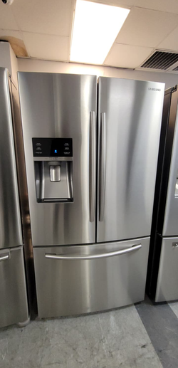 Samsung French Door Fridge – Stainless, Ice & Water Dispenser