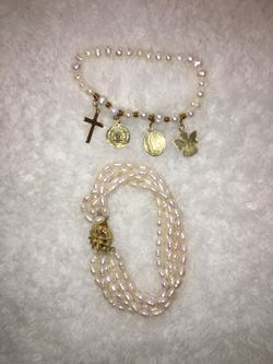 Pearl bracelets