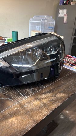 Mercedes C300 headlight