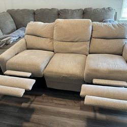 Havertys Sofa Couch Recliner with Dual Power Headrests and Footrests
