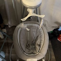Graco DuetConnect Deluxe Multi-direction baby swing and bouncer 