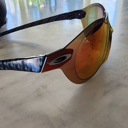 Oakley SUB ZERO
