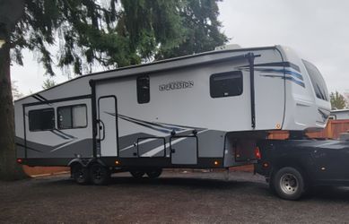 5th wheel tow needed- paying $250!