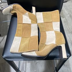 Block Suede Boots 