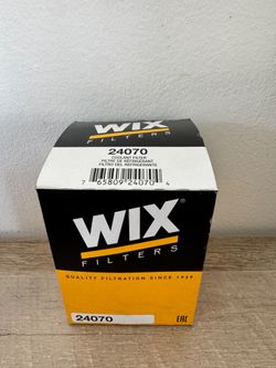WIX 24070 Coolant Filter - New, Sealed