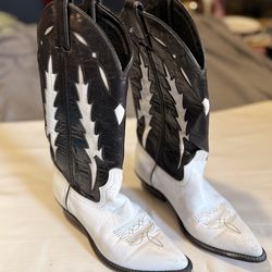 Rare code west black lightning boots