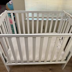 Foldable Crib 