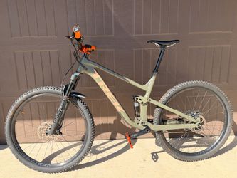 Trek Top Fuel 8 XL Full Suspension Upgraded Mountain Bike 29er MTB