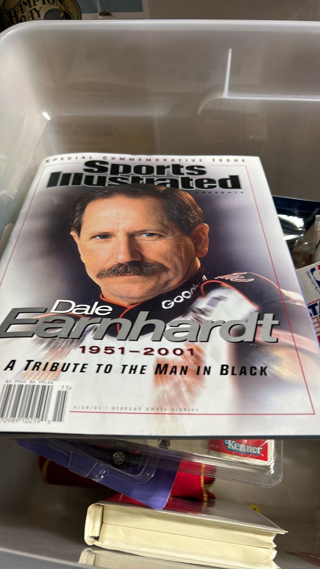 Sports illustrated Dale Earnhardt commemorative issue