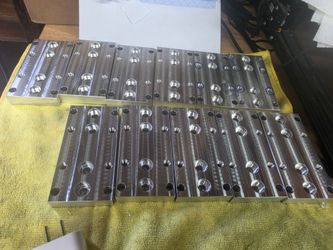 (CNC MILL WORK)Cnc milling machine service (parts) and conventional Lathe jobs. Aluminum/Brass/mild materials/and more