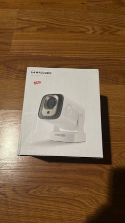 MAGCUBIC  outdoor multimedia Projector