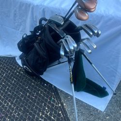 Men RH Golf Clubs Complete W/Bag
