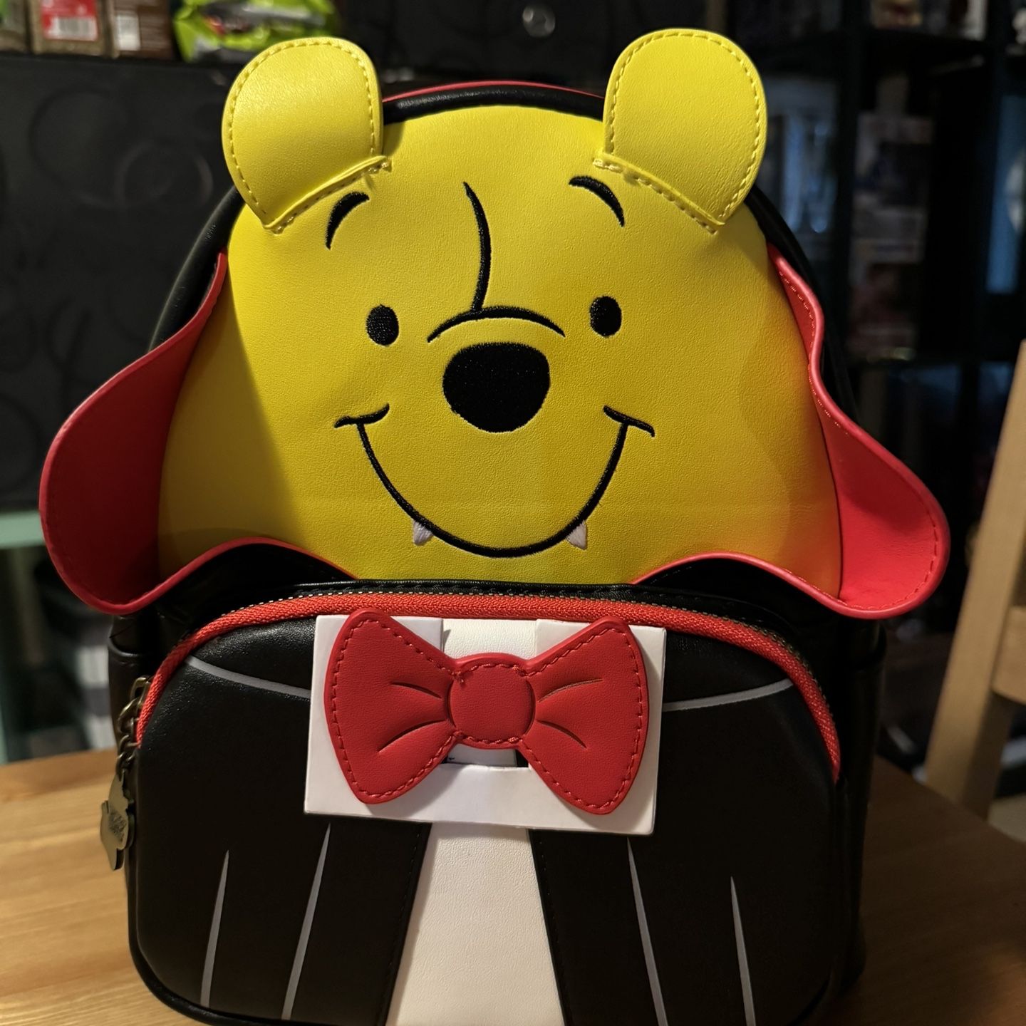 Loungefly Disney Winnie The Pooh Halloween Vampire Mini  display picture 1