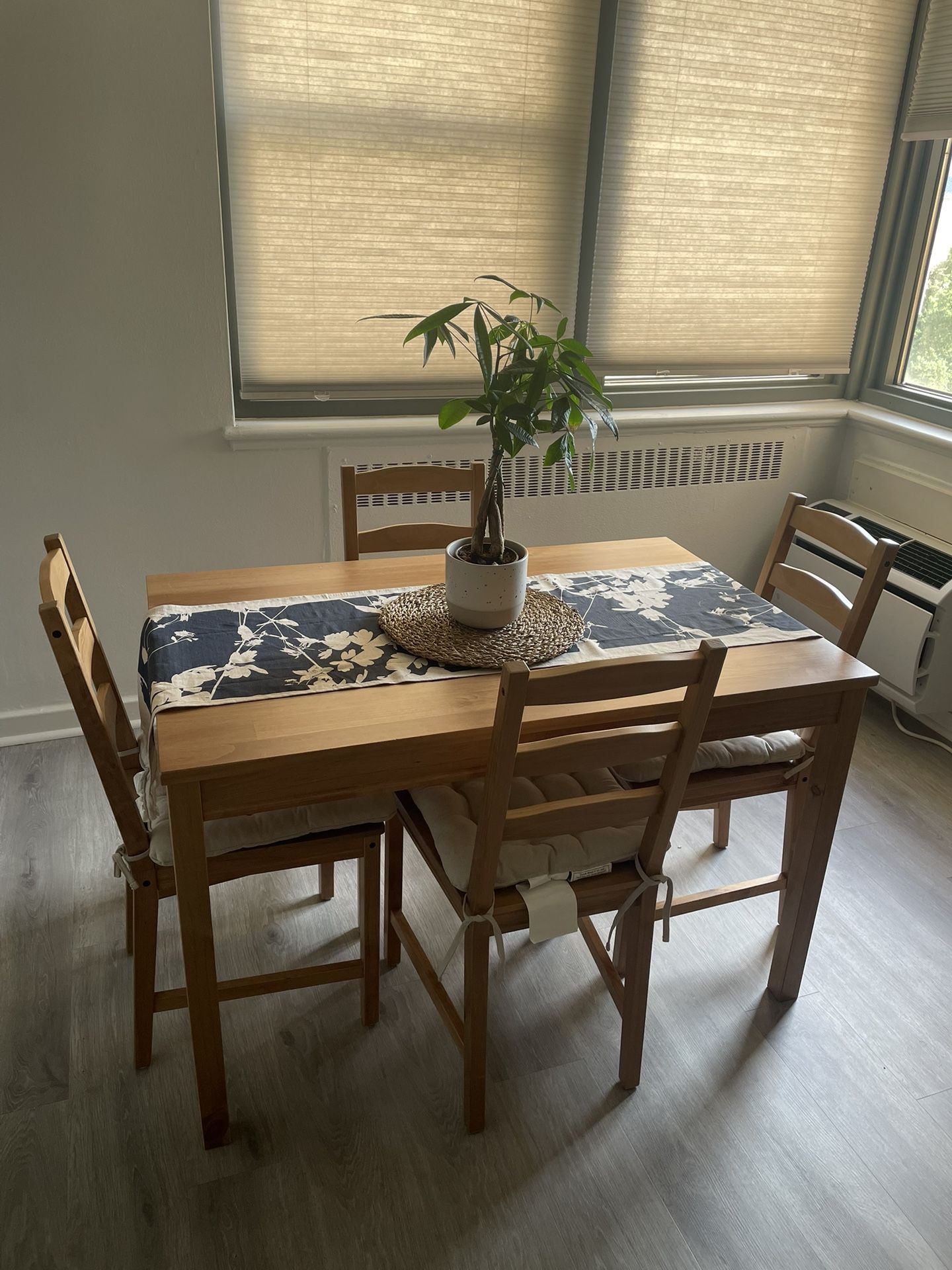 Dining table Set