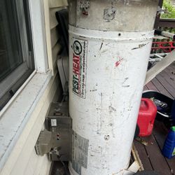 Propane Heater With Two Large Propane Tanks 