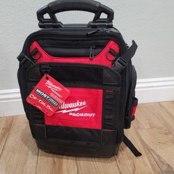 Milwaukee 48-22-8303 PACKOUT Structured Backpack