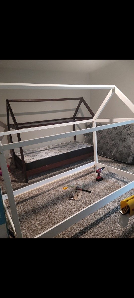 Twin House Bed Frame