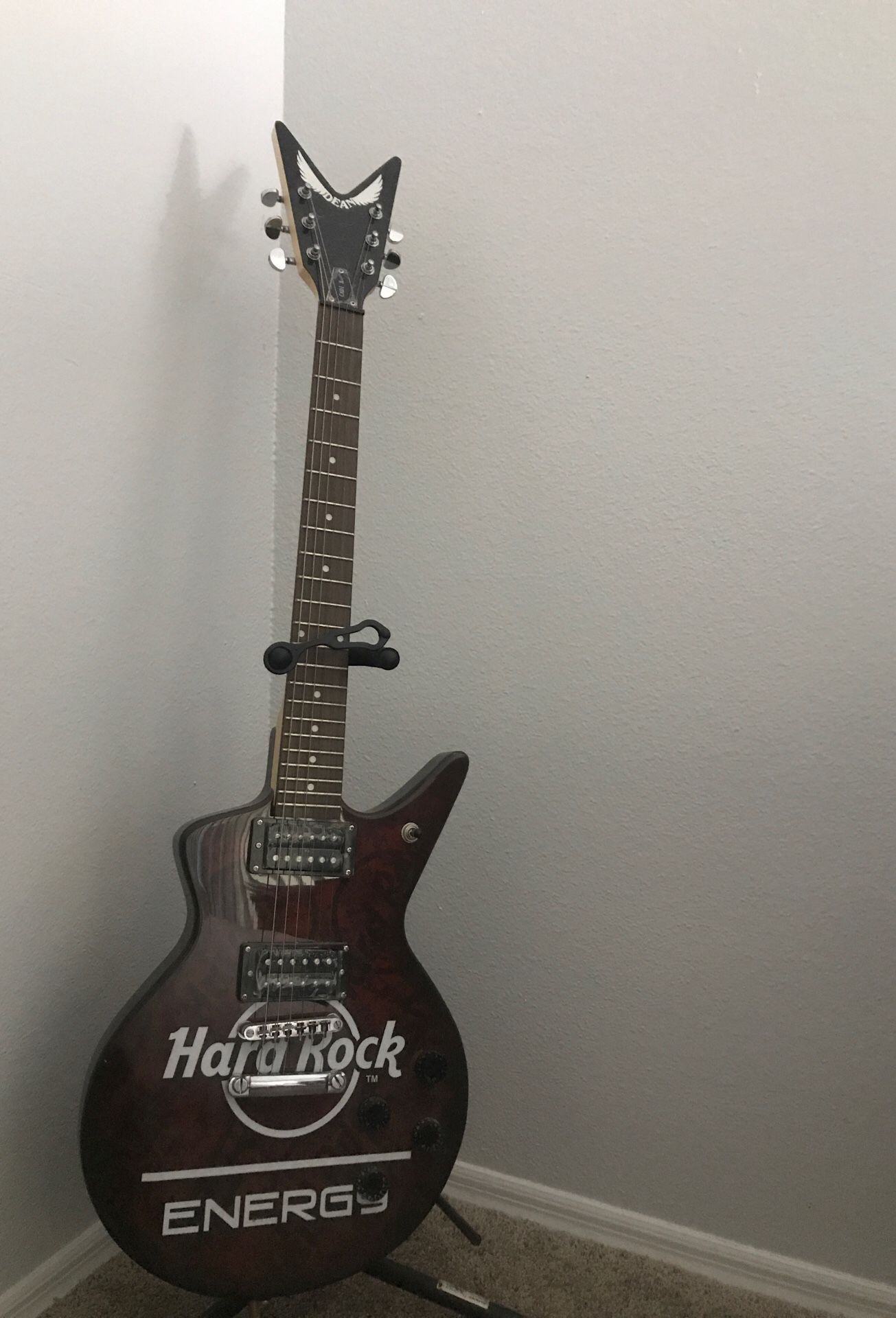 Hard Rock Cafe Electric Guitar