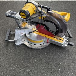 Dewalt 15amp Corded Chop Saw 