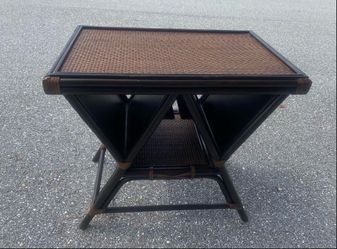 Bernhardt Wine Bar / End Table