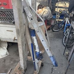 Engine Hoist