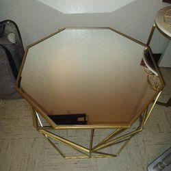 Mirrored Table 