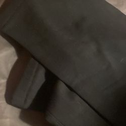 Discount Essentials Clothing 