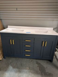 60in Double Bathroom Vanity with Top