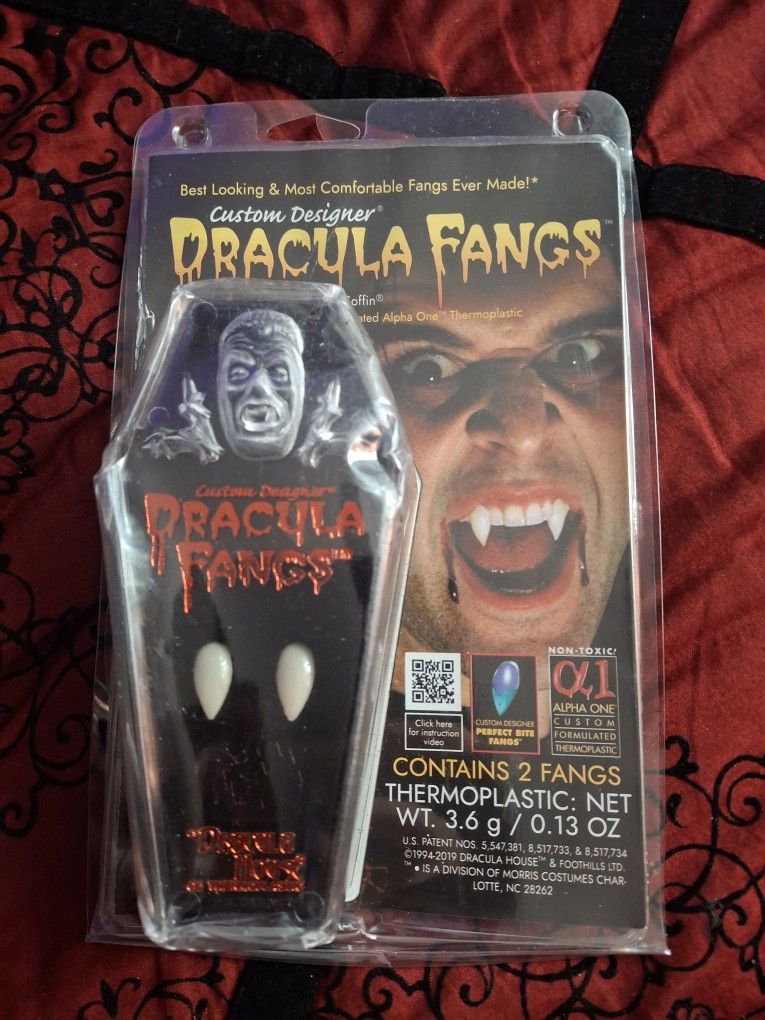Dracula Fangs