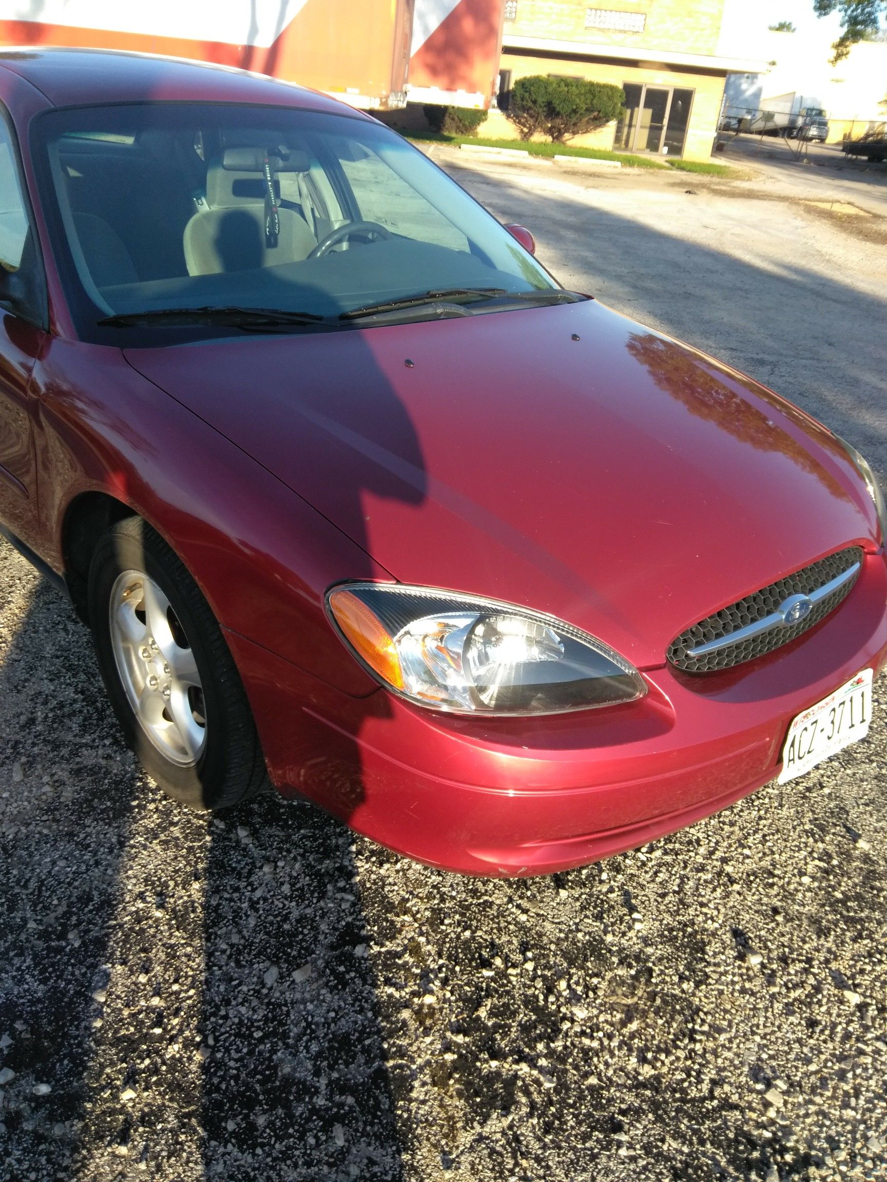 2004 Ford Taurus