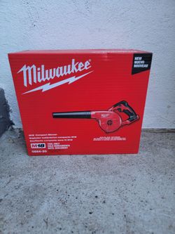 Milwaukee Compact Blower M18