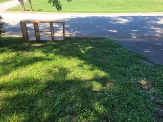 Free Wooden shelf