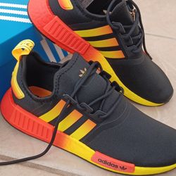 Adidas _ NMD_R1 size 9_ Men