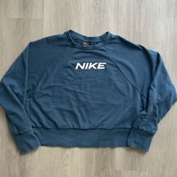 Nike Girls Youth Crewneck Size XL