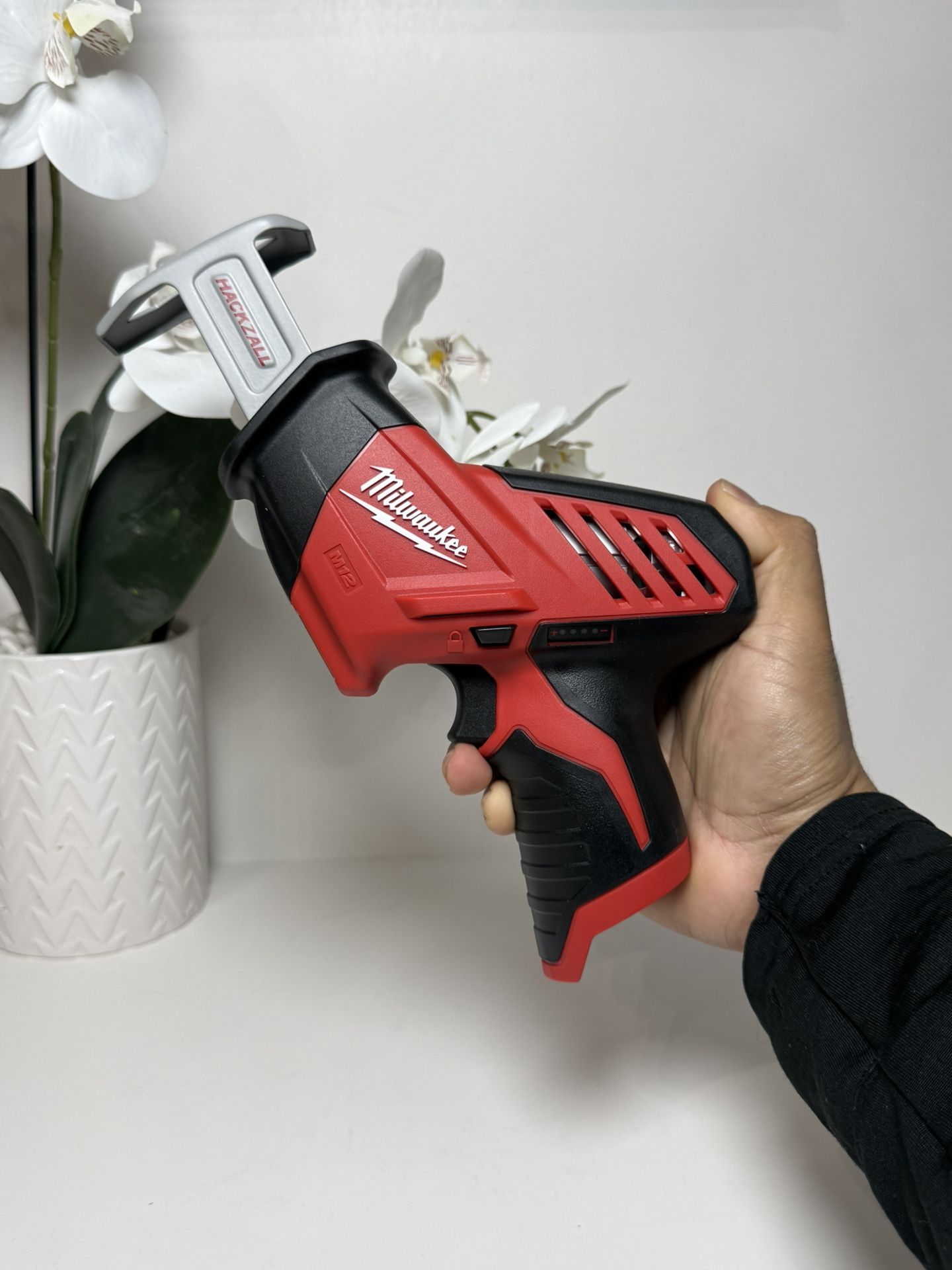 Milwuakee M12 Reciprocating Saw